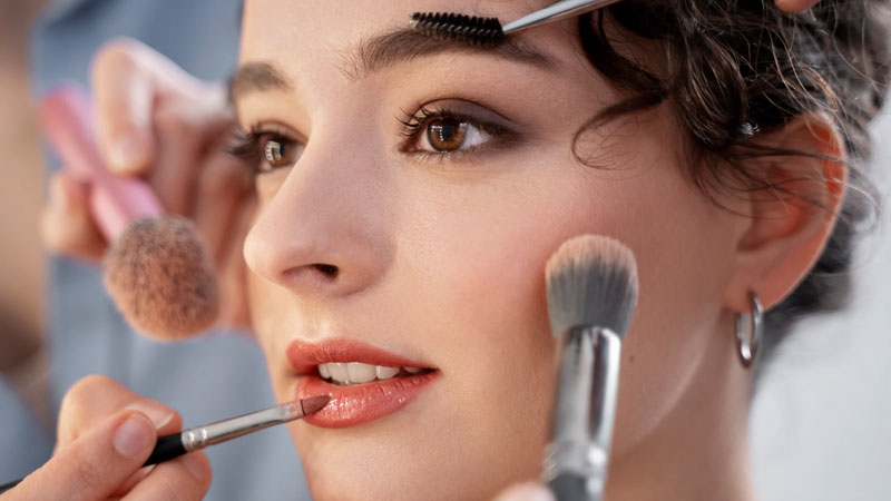 Advanced-Makeup-Artistry