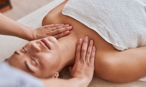 De-Stress-&-Detoxifying-Massage-1